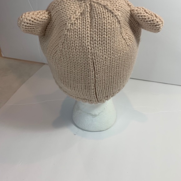 Adorable knit hat with ears. NWT - Picture 4 of 6